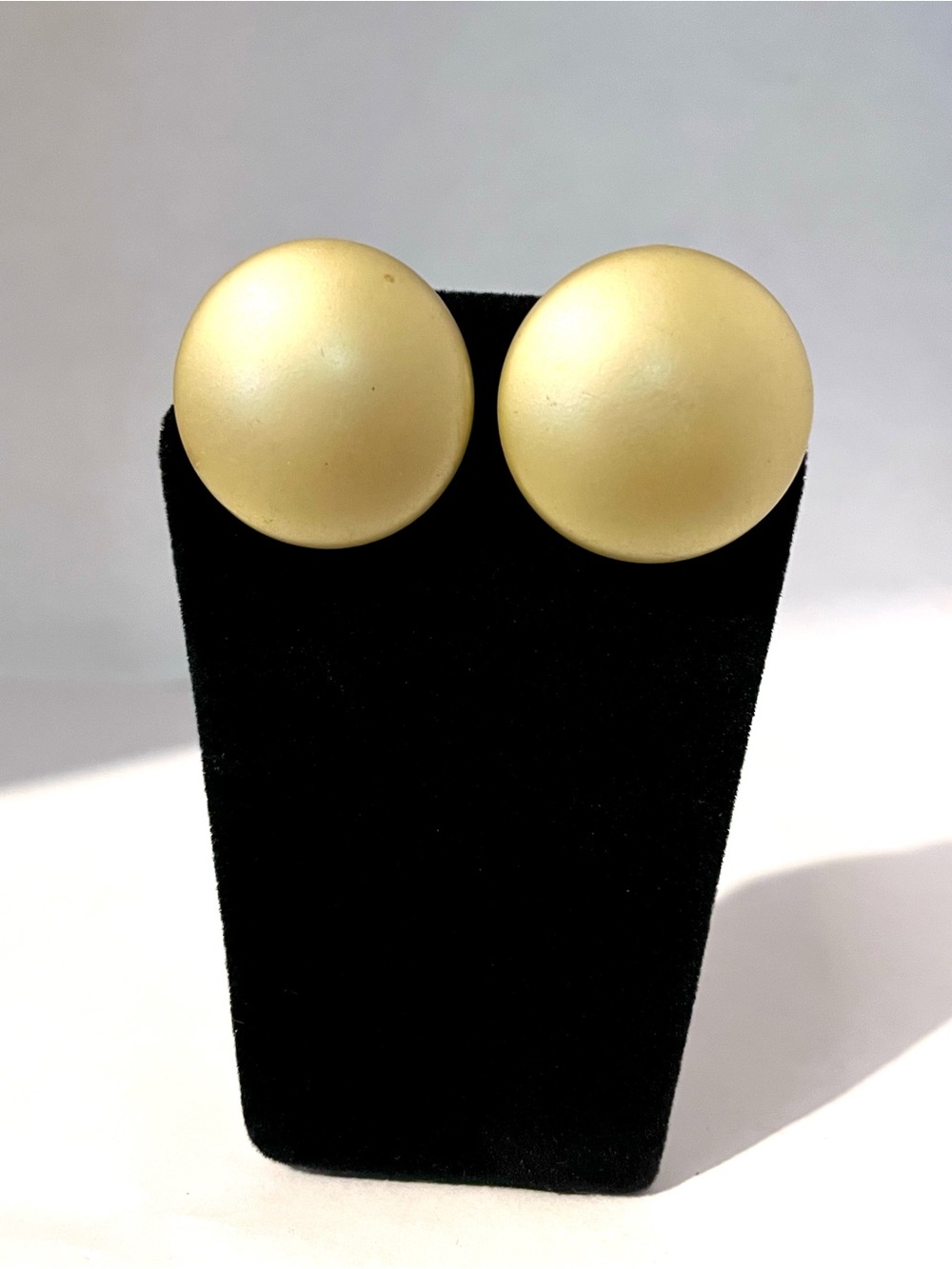 Vintage Coro Dome Clip-On Earrings, Coro Jewelry, Vintage Coro Earrings